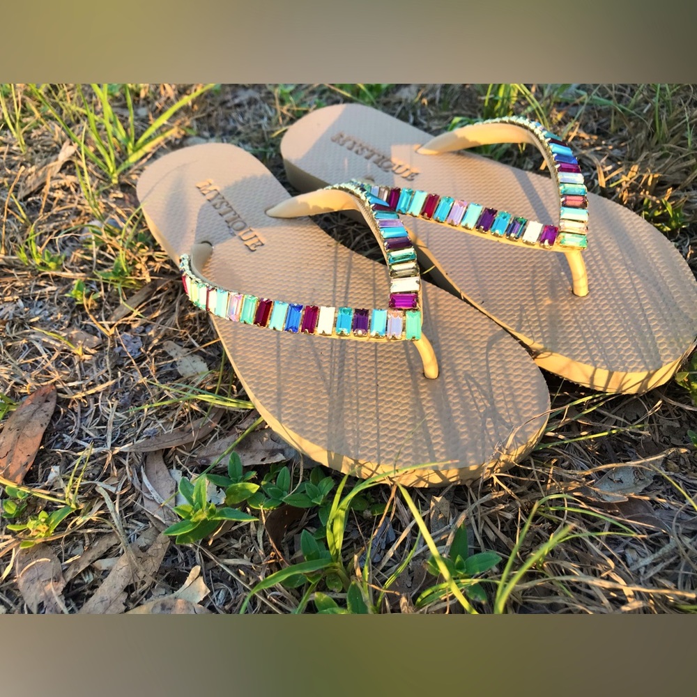 MYSTIQUE Anchorage Jeweled Sandals BRAND NEW